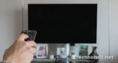 Телевизор долго включается после нажатия кнопки: норма или уже поломка