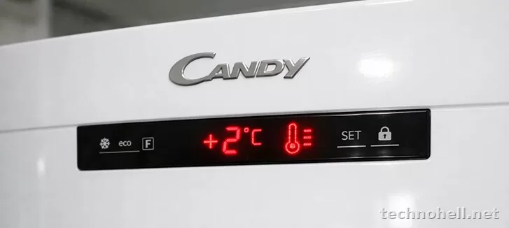 На дисплее холодильника мигает индикатор температуры: что это означает и что делать